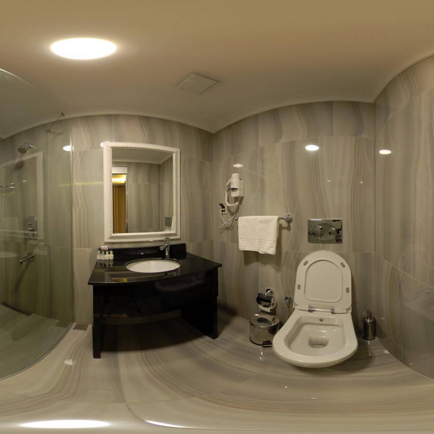 Trilye Kaplan Hotel Mudanya Esterno foto