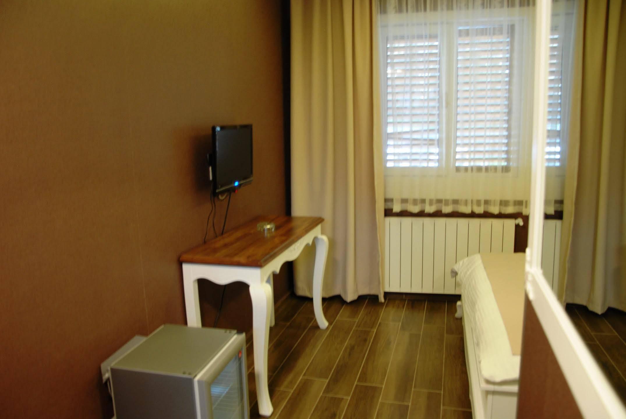 Trilye Kaplan Hotel Mudanya Esterno foto